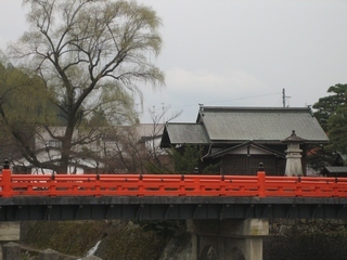 高山　赤い橋