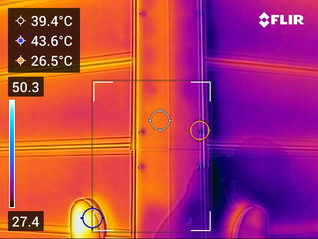 ガルバ鋼板屋根の温度